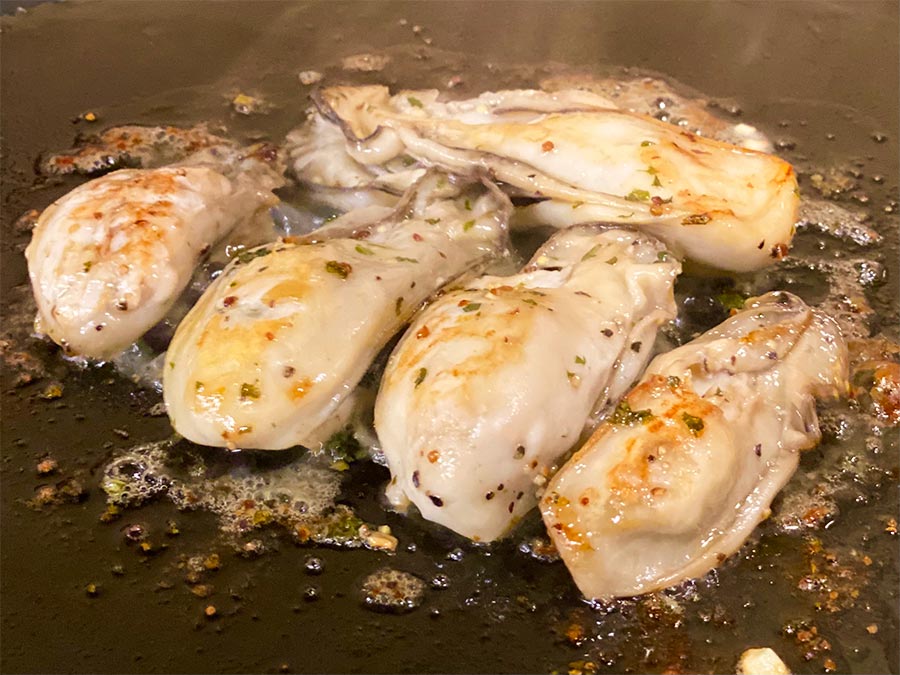 宮城県内産牡蠣の特製バター焼き