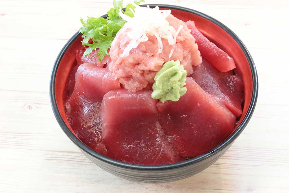 昭福丸鮪大漁丼